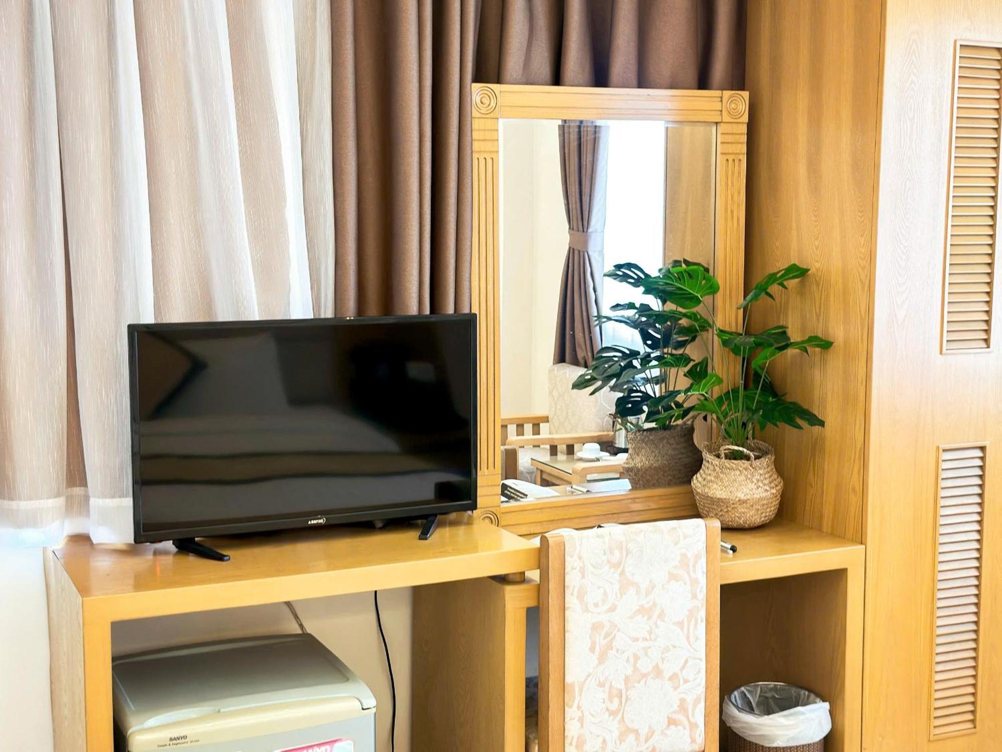Vuong Tai Hotel Хошимин Экстерьер фото