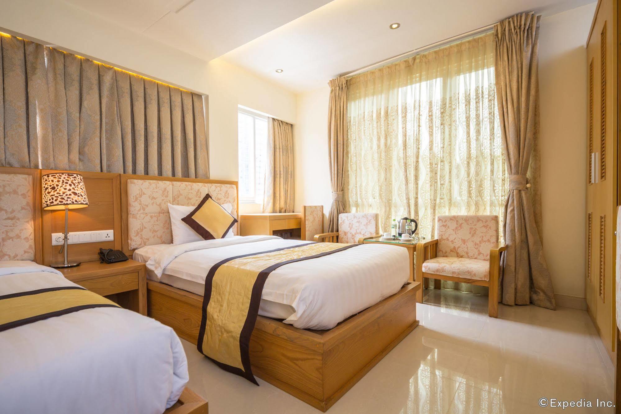 Vuong Tai Hotel Хошимин Экстерьер фото
